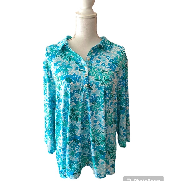 Croft & Barrow, size XXL, collared floral blouse, polyester & spandex blend. - Picture 2 of 10